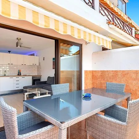 Sasha Tenerife * Costa Del Silencio